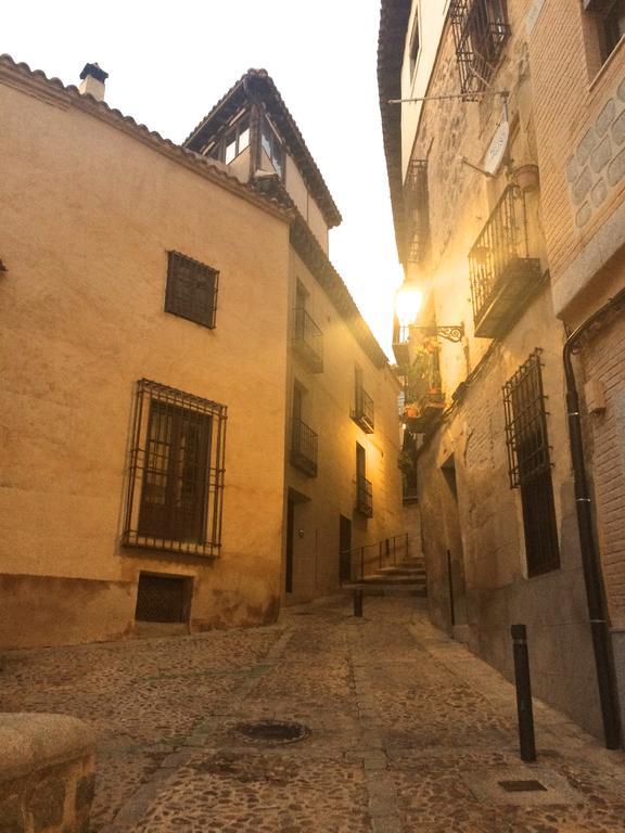 Apartamentos Coliseo トレド エクステリア 写真
